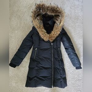 Mackage Montreal Trish Coat Size Small Womens Down Black Puffer Fur Hood